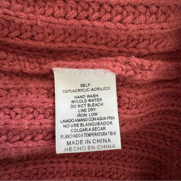 &merci Dusty Pink Sweater - Picture 8 of 8